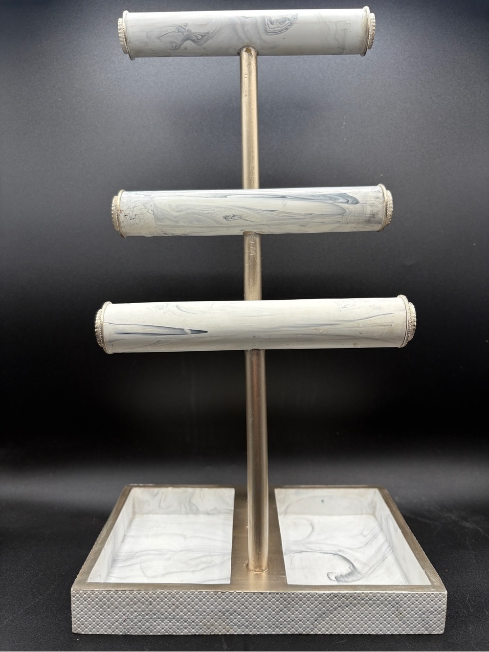 White Marble-Pattern Jewelry Stand with Gold Accents